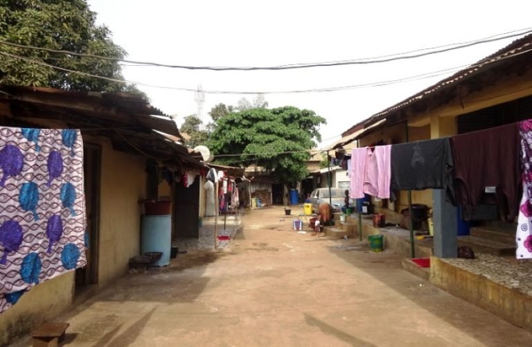 Un patio en Guinea-Conakry